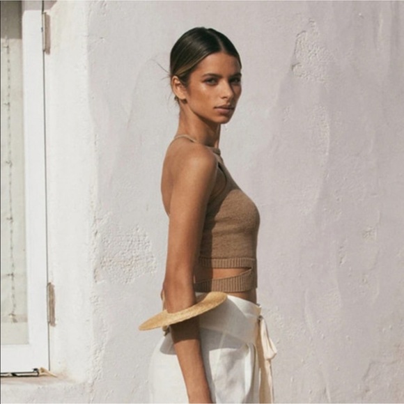 Backless knit top - Picture 3 of 5